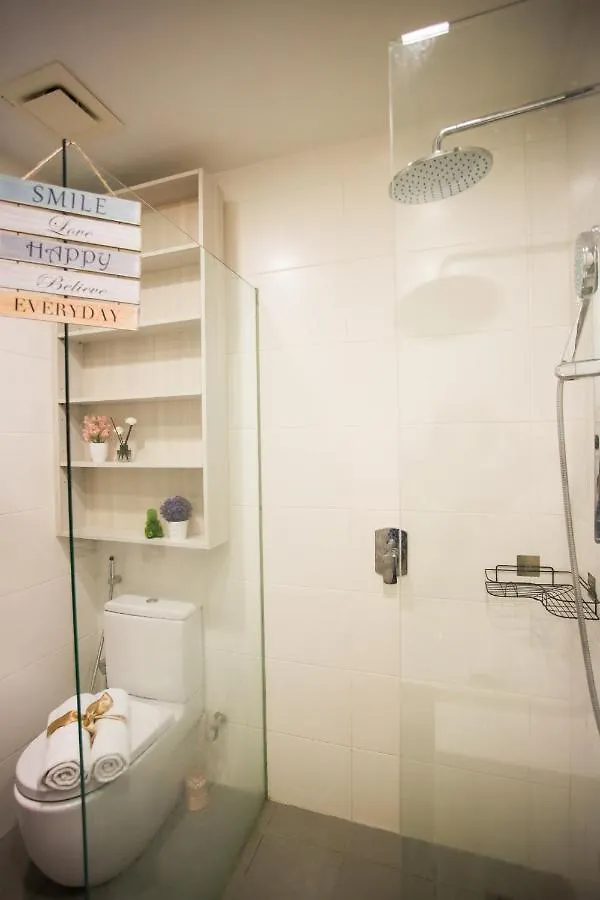 Suasana Suites By The One Johor Bahru 0*,
