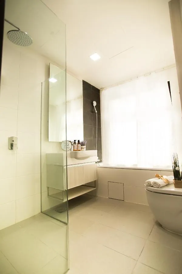Suasana Suites By The One Джохор-Бару 0*,  Малайзия